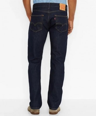 Картинка джинсов Levis 505 Regular Fit в тёмно-синем цвете: Rinse, вид сзади