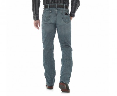 Фото джинсов Wrangler 933SEVM Cowboy Cut Silver Edition Slim Fit Jeans - 
Vintage Midnight, вид сзади
