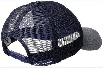 Фото джинсовой бейсболки Calvin Klein Denim Mesh Back Trucker Cap, вид сзади