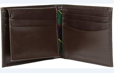 Картинка портмоне Tommy Hilfiger Passcase Brown Wallet в развернутом виде