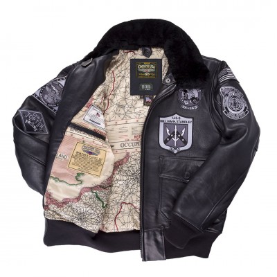 Картинка товара: летная кожаная куртка Cockpit USA Bogard by Mike B x Stealth Top Gun, в расстегнутом виде